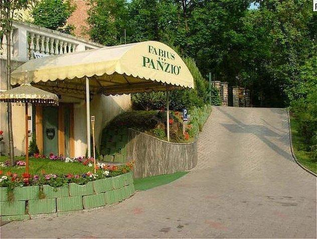 Hotel Casa Latina Budapeste Exterior foto